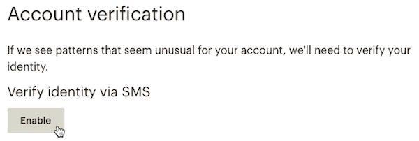 Cursor klickt auf „Enable“ (Aktivieren) in „Verify identity via SMS“ (Identität mithilfe von SMS verifizieren).