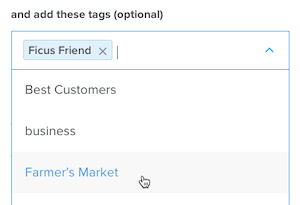 Curseur cliquant sur - Mailchimp Audience Tags in Calendly (Balises d'audience Mailchimp dans Calendly